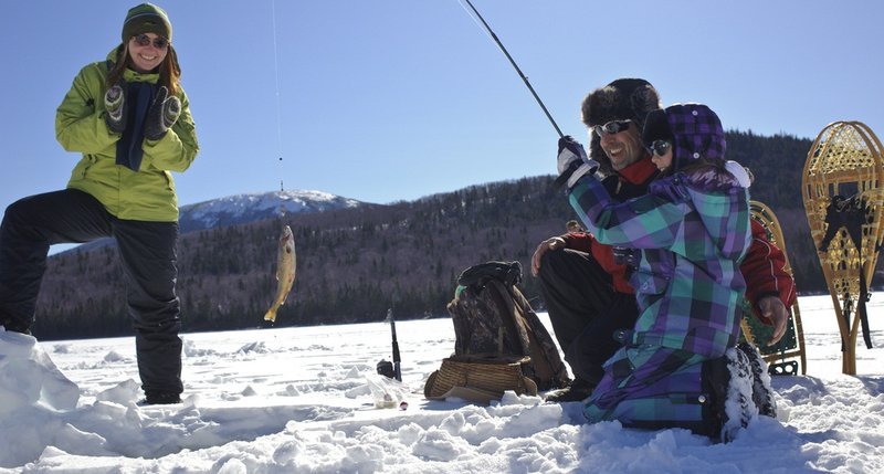 Catch the Thrill of Ice Fishing Online in the UK's Premier Game Site - overview